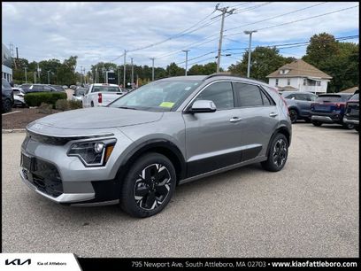 Certified 2025 Kia Niro Wind w/ Wind Preserve Package