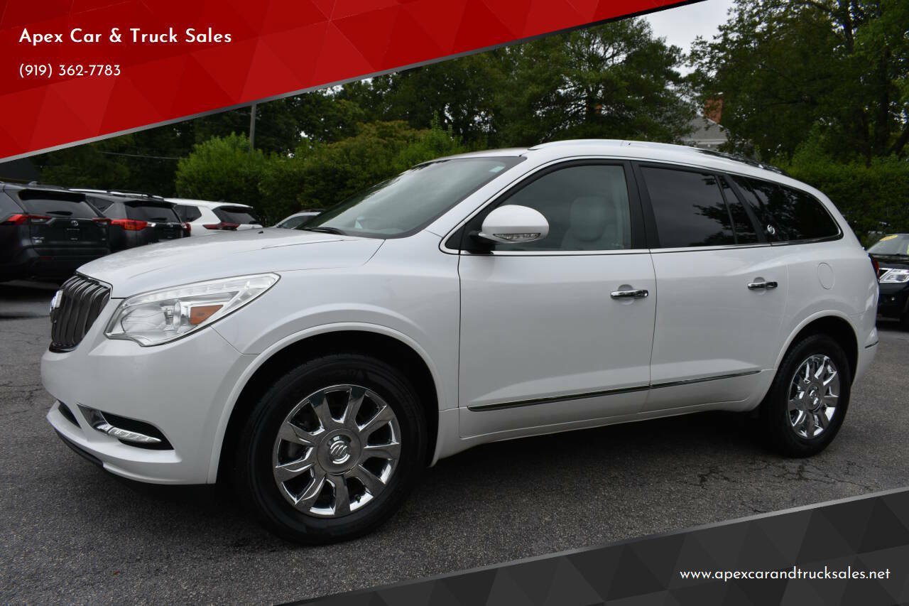 Used 2017 Buick Enclave Leather FWD image 1
