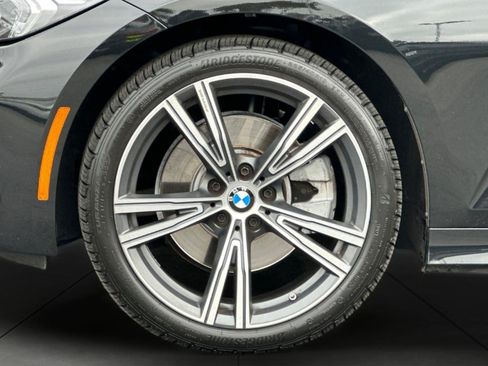 Used 2023 BMW 330i Sedan w/ Driving Assistance Package RWD image 25