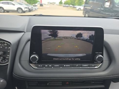 New 2026 Nissan Rogue SV FWD image 9