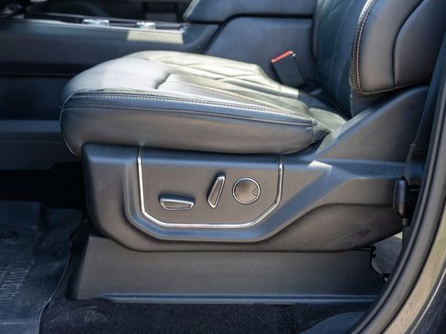 Used 2023 Ford Expedition Max Platinum AWD/4WD image 22