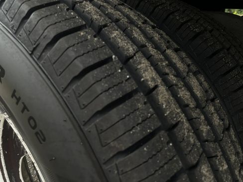 Used 2022 Ford E-350 and Econoline 350 Super Duty w/ Power Windows & Locks Group RWD image 34