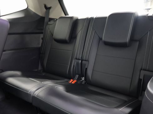 Used 2022 Volkswagen Atlas SEL R-Line image 28