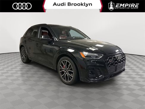 Used 2023 Audi SQ5 Premium Plus w/ Premium Plus Package image 1