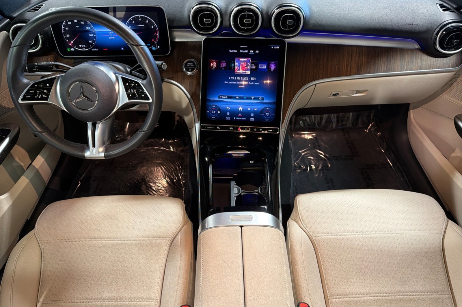 Used 2024 Mercedes-Benz C 300 Sedan image 12