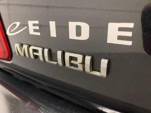 Used 2008 Chevrolet Malibu LT w/ Power Convenience Package image 31