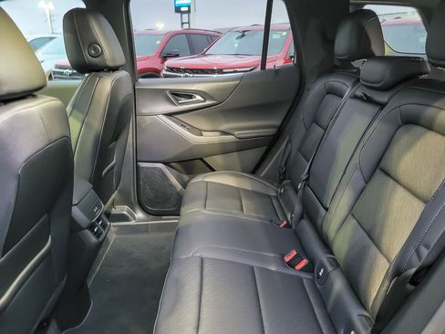 New 2026 Chevrolet Equinox LT w/ Convenience Package II FWD image 10