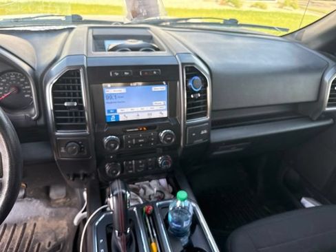 Used 2018 Ford F150 XLT w/ Equipment Group 302A Luxury AWD/4WD image 19