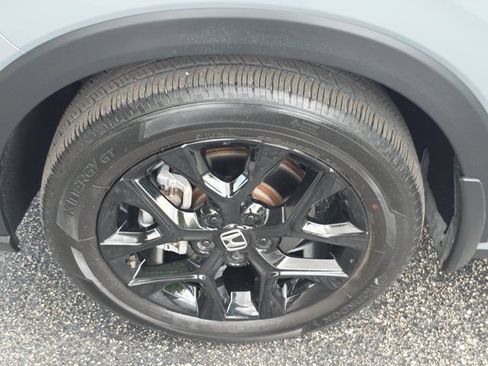 Used 2024 Honda HR-V Sport image 11