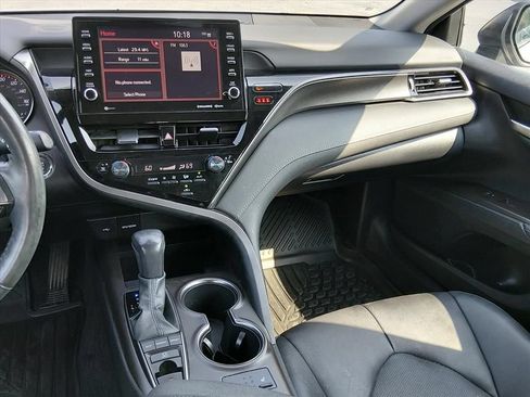 Used 2022 Toyota Camry XSE AWD/4WD image 12