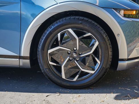 Certified 2024 Hyundai Ioniq 5 Limited RWD image 9