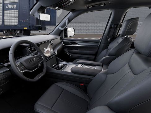 New 2026 Jeep Grand Wagoneer Limited AWD/4WD image 22