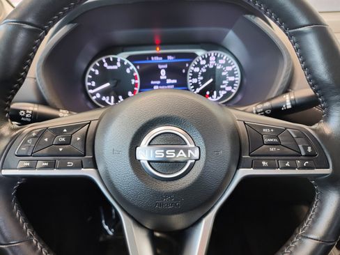 Used 2025 Nissan Sentra SV w/ All-Weather Package FWD image 18