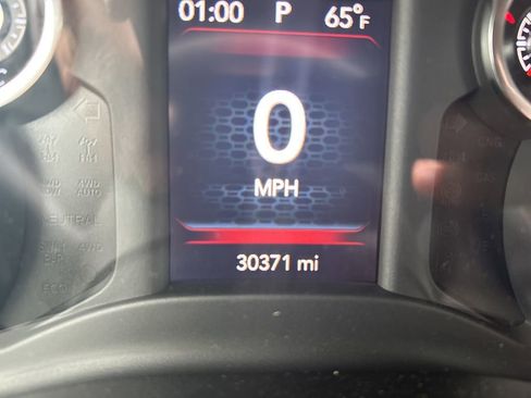 Used 2020 RAM 1500 Big Horn AWD/4WD image 10