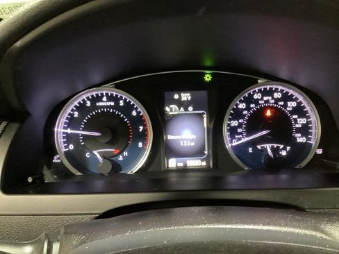 Used 2017 Toyota Camry XLE image 24