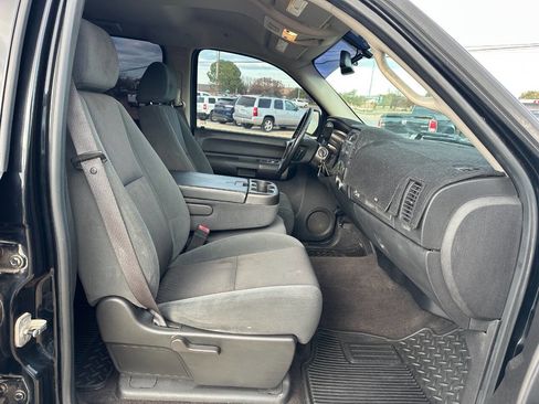 Used 2009 Chevrolet Silverado 1500 LT w/ Texas Edition image 11