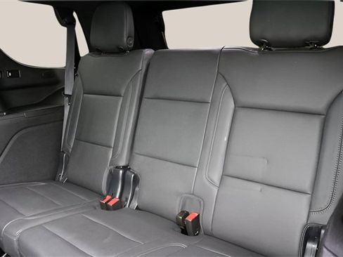 Used 2023 Chevrolet Tahoe Z71 image 18