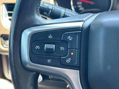 Used 2021 Chevrolet Suburban LT w/ LT Signature Package RWD image 44