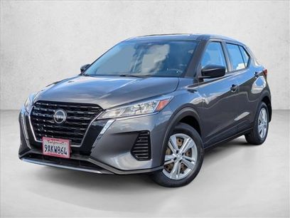 Used 2022 Nissan Kicks S