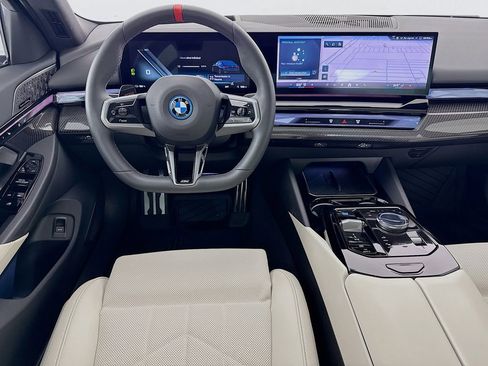 Used 2025 BMW i5 M60 w/ Premium Package AWD/4WD image 24