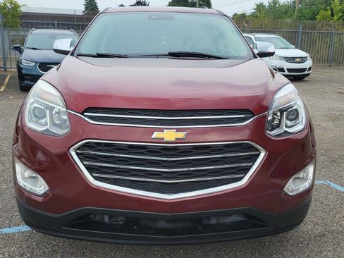 Used 2017 Chevrolet Equinox Premier w/ Enhanced Convenience Package AWD/4WD image 4