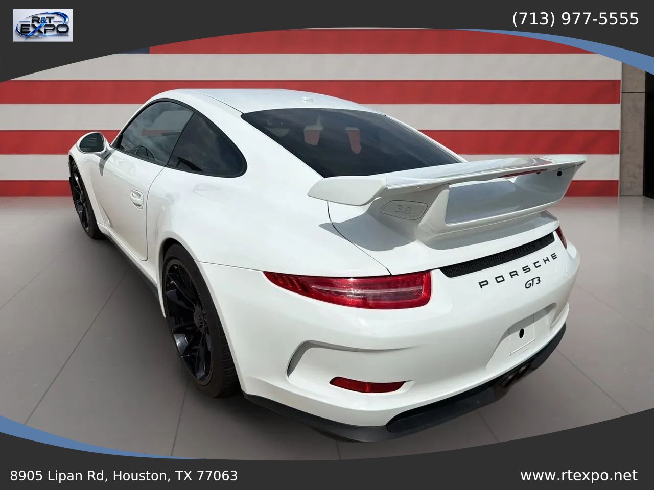Used 2014 Porsche 911 GT3 w/ Carbon Interior Package RWD image 16