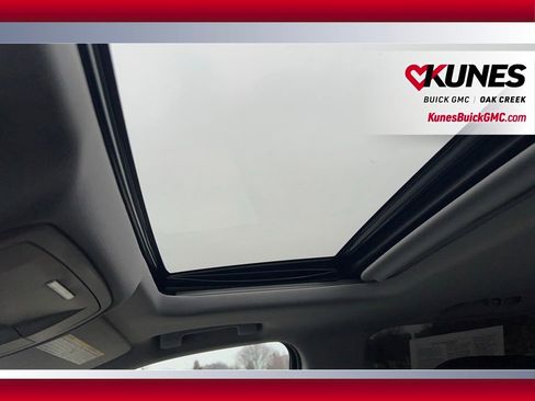 Used 2017 GMC Sierra 3500 Denali image 22