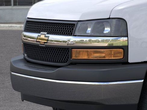 New 2025 Chevrolet Express 3500 w/ Power Convenience Package RWD image 37