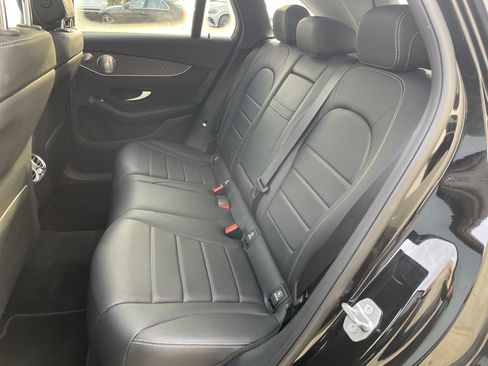 Used 2017 Mercedes-Benz GLC 300 4MATIC image 41