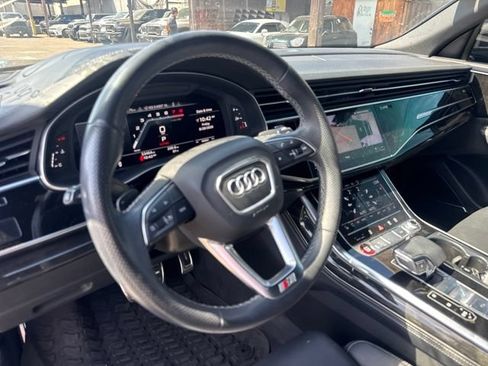 Used 2022 Audi SQ8 Prestige w/ Prestige Package AWD/4WD image 10