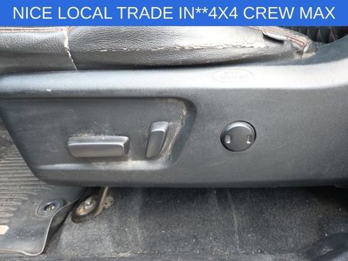Used 2019 Toyota Tundra SR5 w/ Convenience Package AWD/4WD image 31