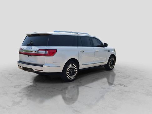 Used 2018 Lincoln Navigator L Black Label AWD/4WD image 8
