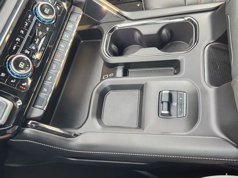 Certified 2024 GMC Sierra 2500 AT4X image 23