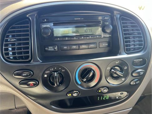 Used 2005 Toyota Tundra SR5 image 17