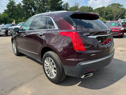 Used 2017 Cadillac XT5 Luxury AWD/4WD image 3