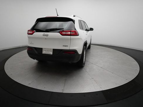 Used 2016 Jeep Cherokee Latitude w/ Safety/Convenience Group image 13