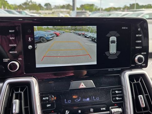Used 2023 Kia Sorento EX AWD/4WD image 19