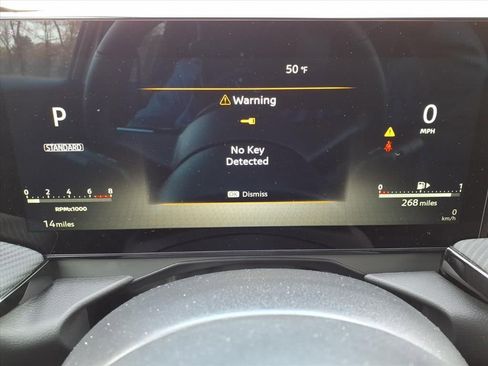 New 2025 Nissan Kicks SR image 15