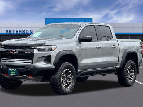 Used 2023 Chevrolet Colorado ZR2 w/ ZR2 Convenience Package III image 8