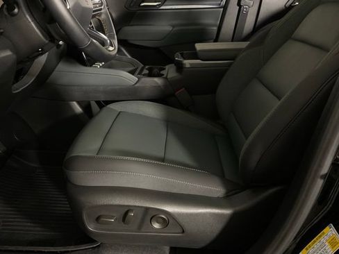 Used 2026 GMC Terrain AT4 w/ Convenience Package III AWD/4WD image 29