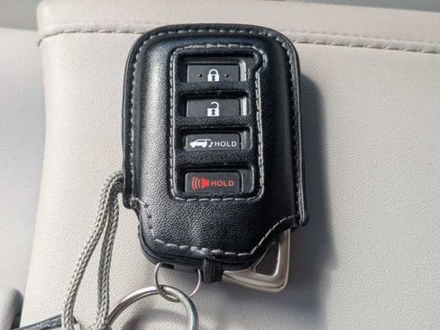 Used 2022 Lexus RX 350 FWD w/ Premium Package image 32