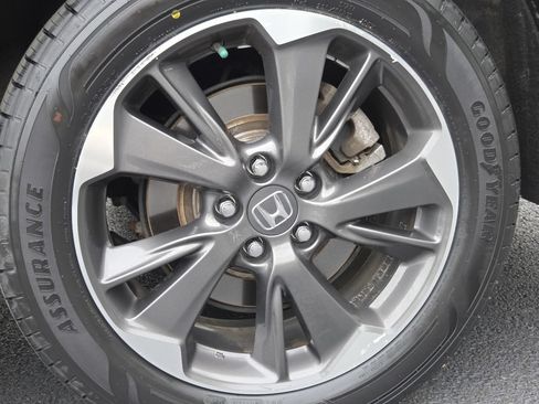 Certified 2024 Honda Odyssey Elite image 19