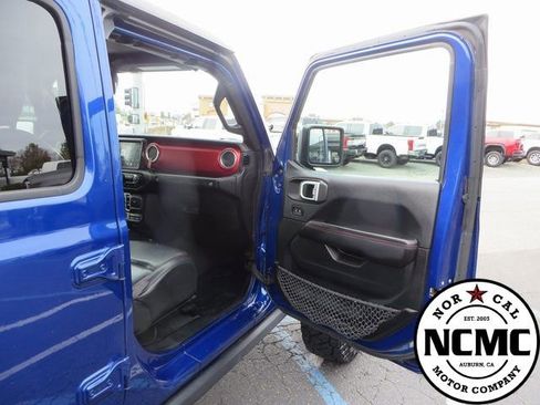Used 2018 Jeep Wrangler Unlimited Rubicon image 46