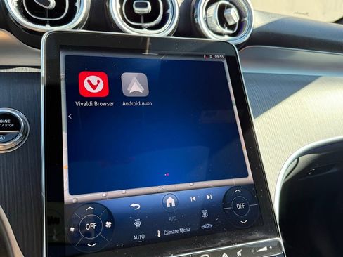 Used 2026 Mercedes-Benz GLC 300 GLC 300 image 11