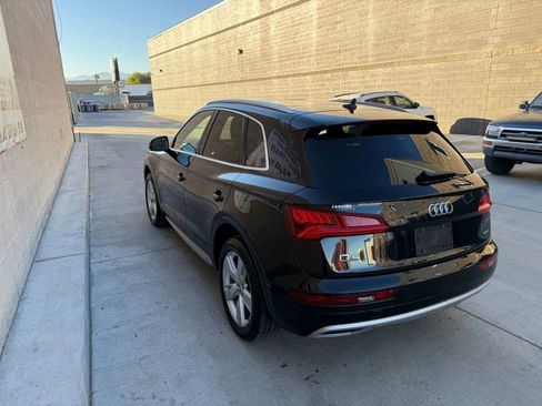 Used 2019 Audi Q5 2.0T Premium w/ Convenience Package image 6