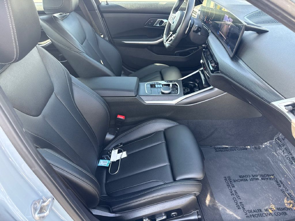Used 2026 BMW 330i Sedan w/ M Sport Package RWD image 12