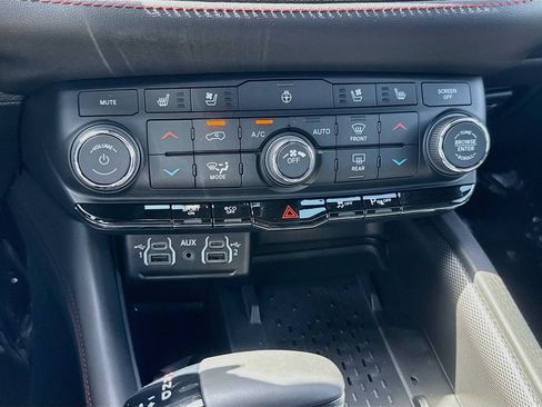 New 2027 Dodge Durango GT AWD/4WD image 16