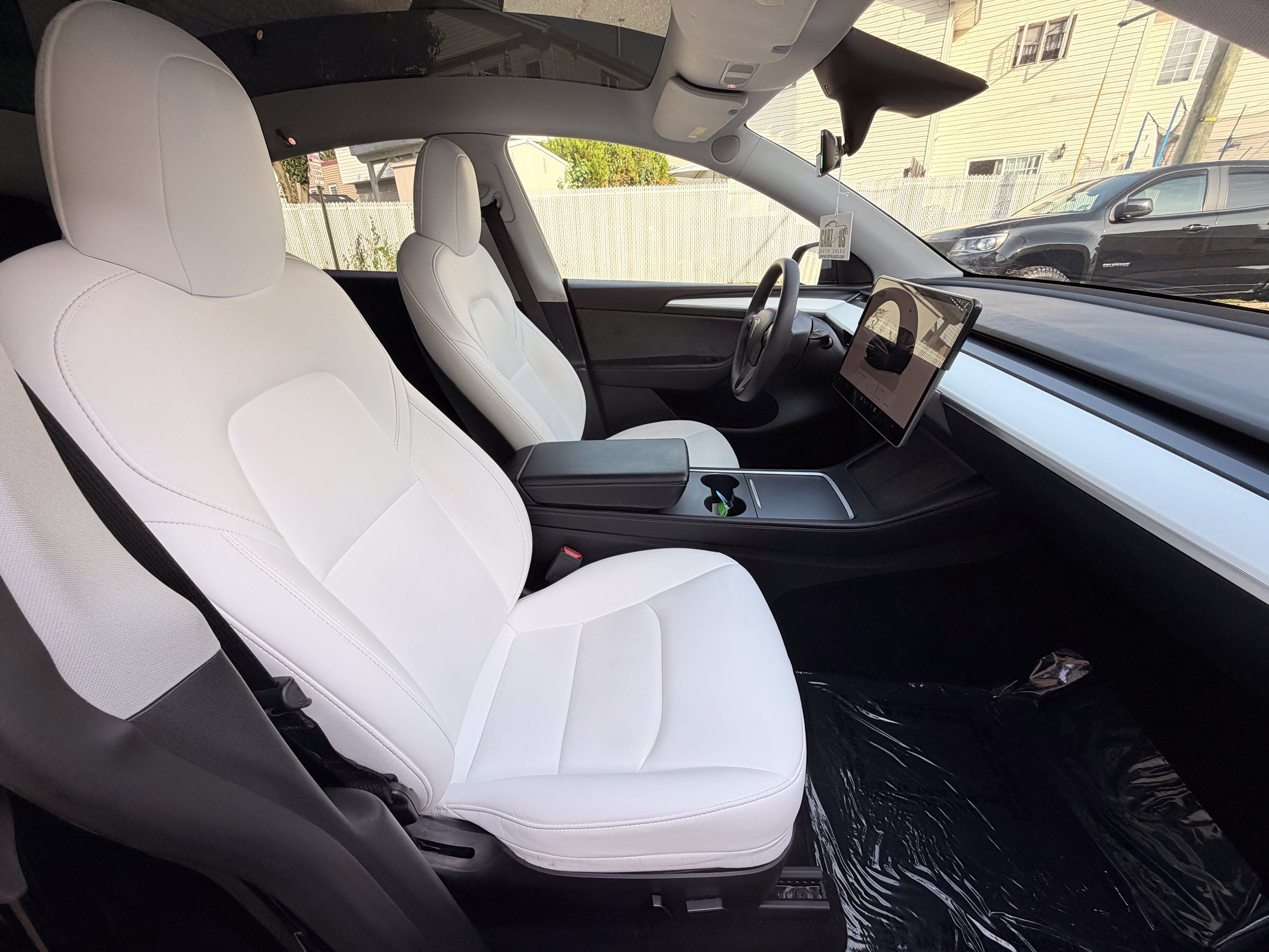 Used 2023 Tesla Model Y Performance AWD/4WD image 24