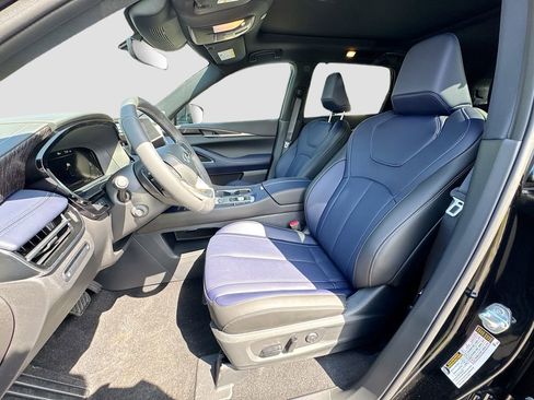 New 2026 INFINITI QX60 Sport w/ Dark Cargo Package image 22