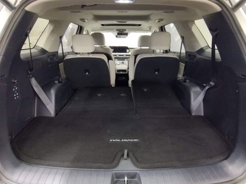 Used 2023 Hyundai Palisade Limited w/ Cargo Package image 18